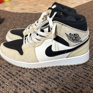Air Jordan’s Nike Black and Tan Sneakers MID 1